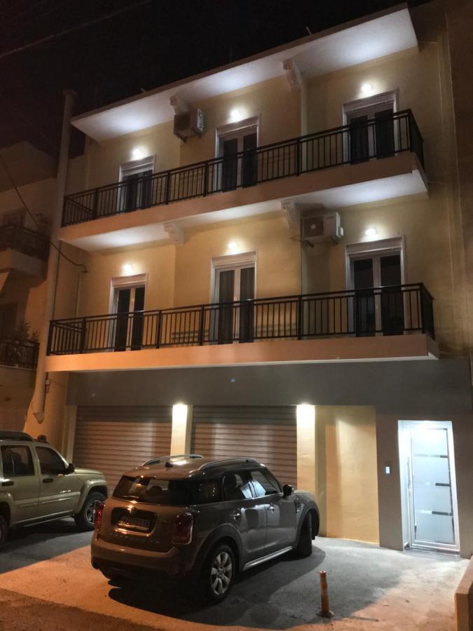 Midway Point Apts Heraclión Exterior foto